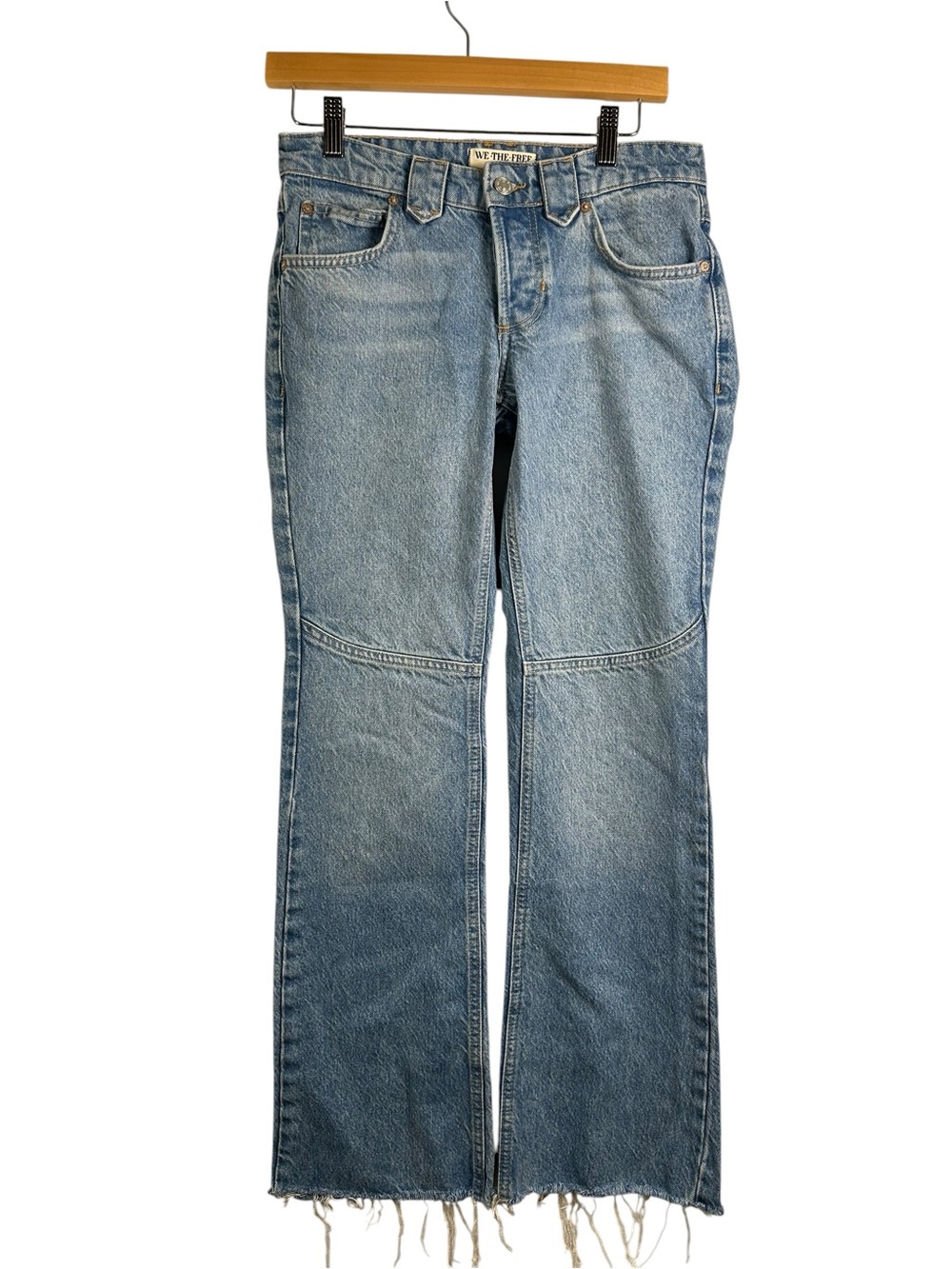 WE THE FREE Flora Low Rise Bootcut Jeans Blue Raw Hem Size 25 Buttonfly Boho